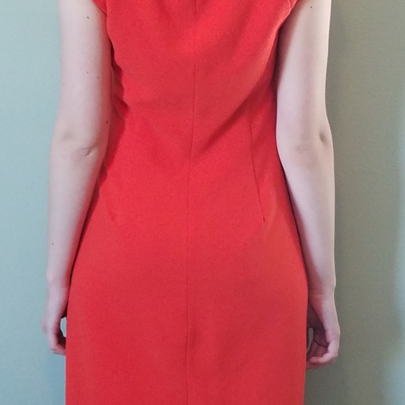 THML Party Dress - Picture 4 of 6